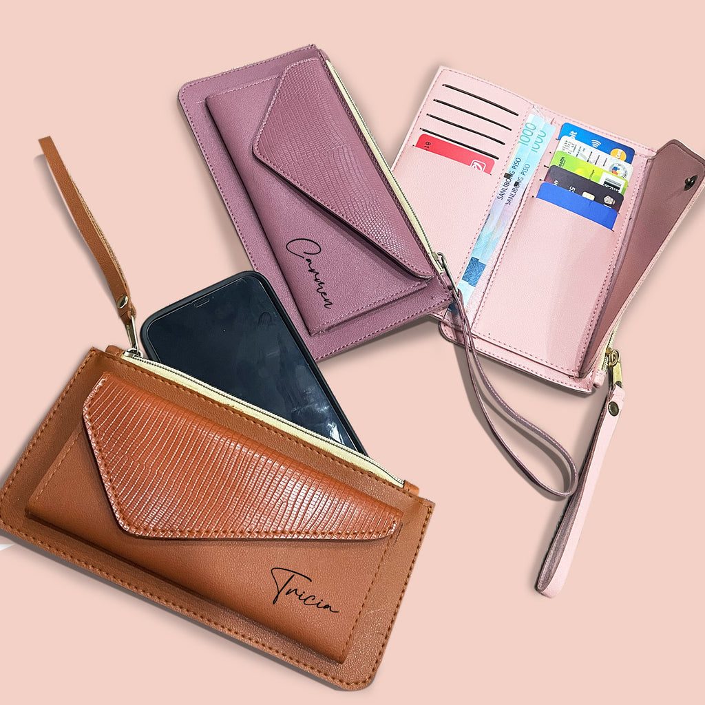 Wristlet phone holder/wallet