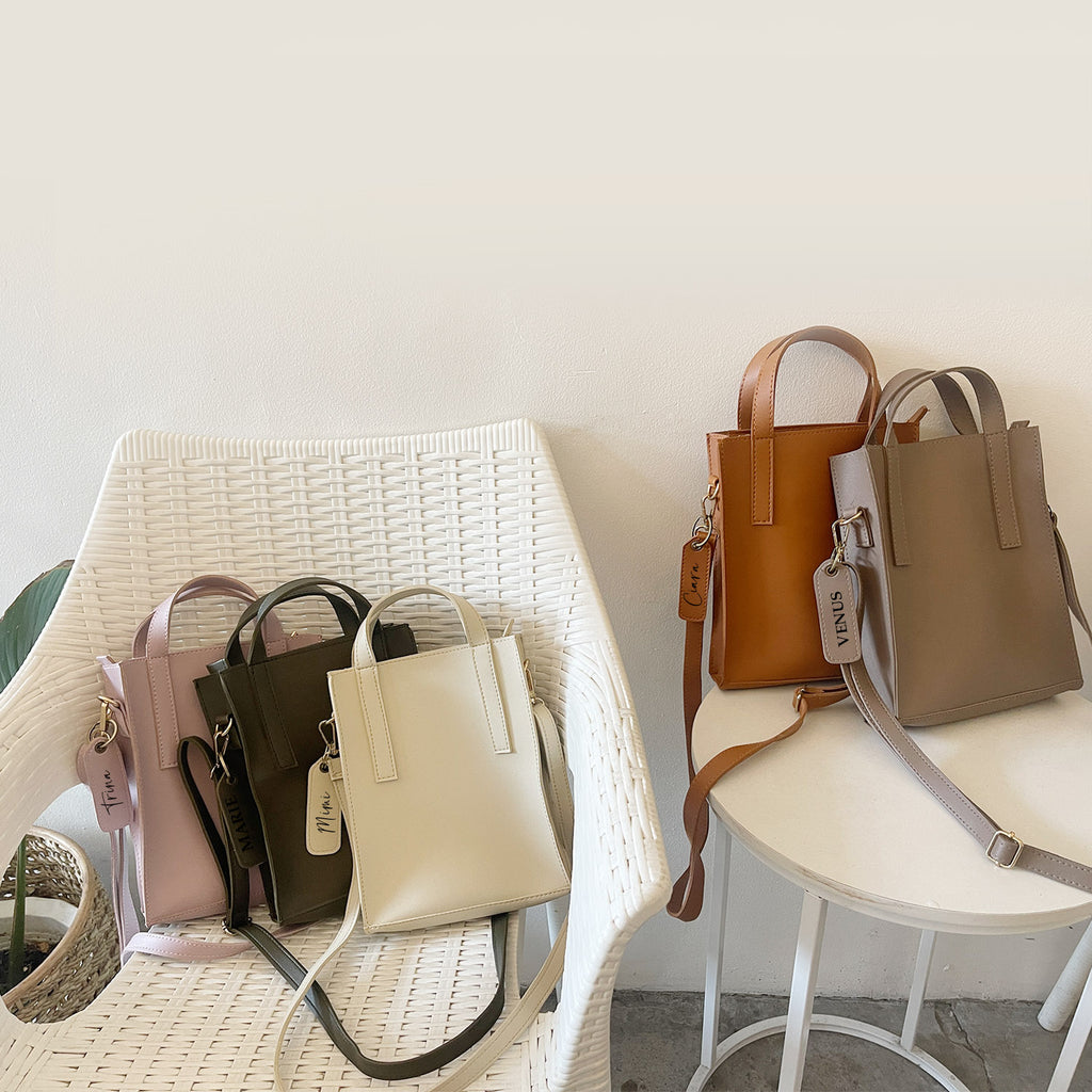 P A T T Y mini sling bags